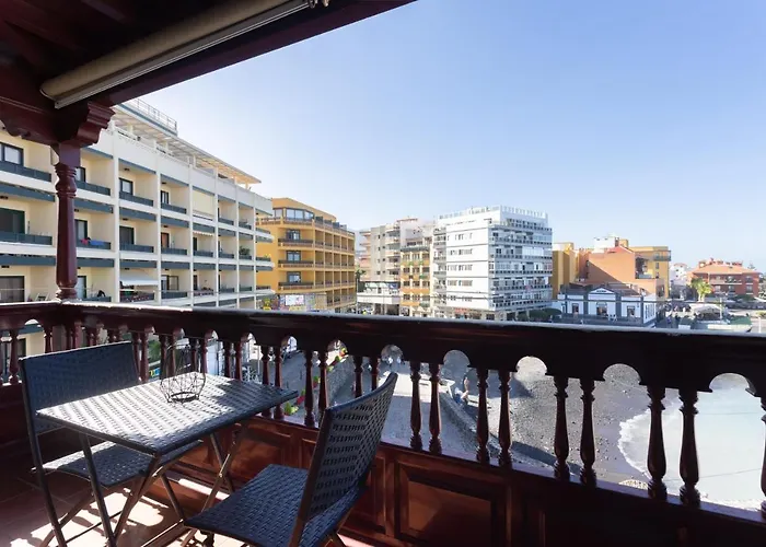 Home2Book Beachfront Canarian Style Balcony House