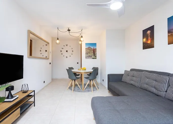 Home2Book Beachfront Canarian Style Balcony House